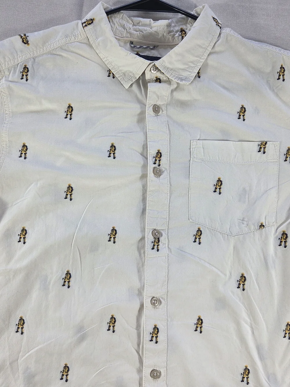 The North Face Men’s XL Cream Embroidered Hiker Print Button Up Shirt
